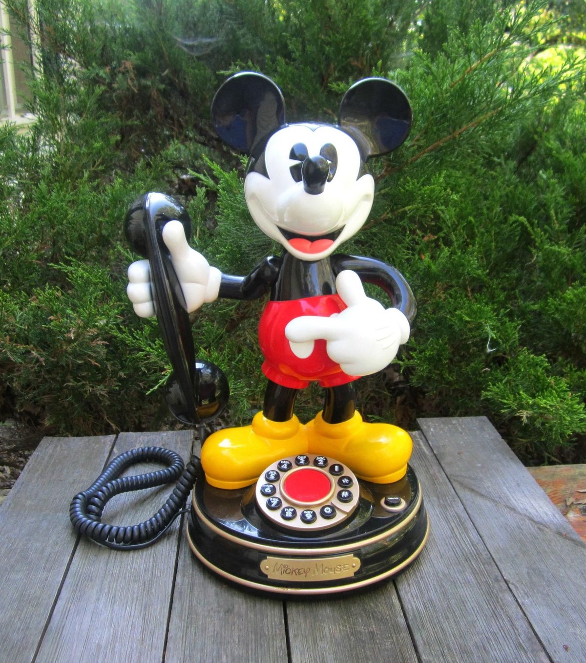 Mickey Mouse Phone Remains a Timeless Classic for Kids